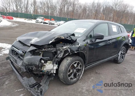 2019 Subaru Crosstrek 2.0I Premium z USA, uszkodzony, nr VIN JF2GTADC9K8213194